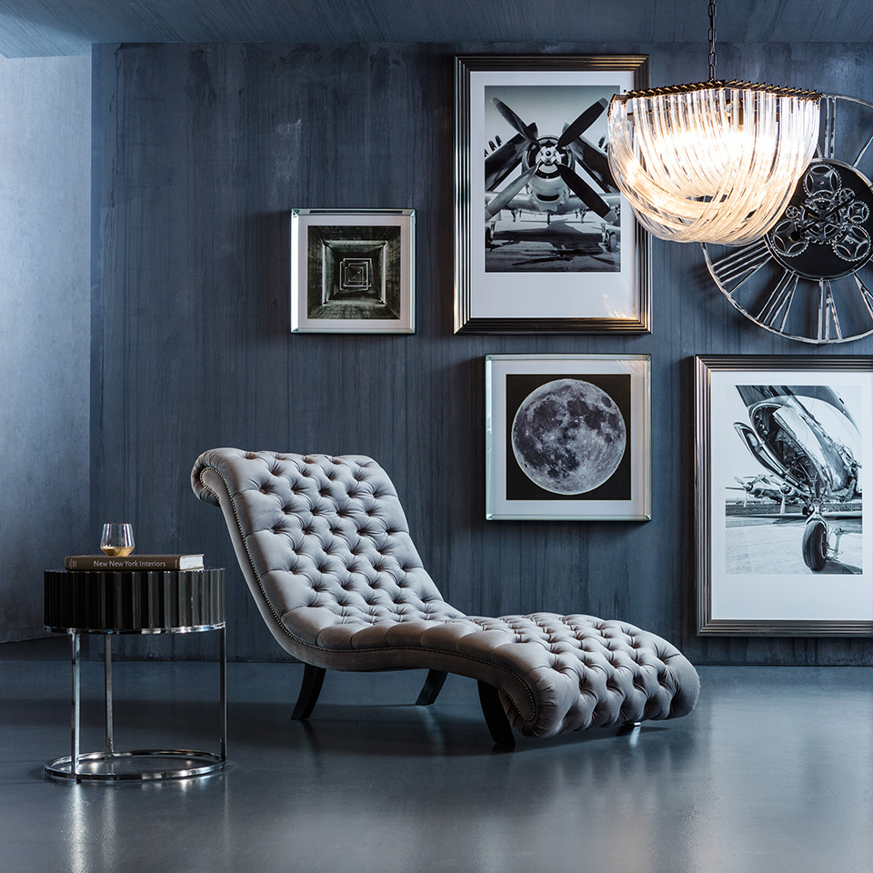 Détente sur chaise longue